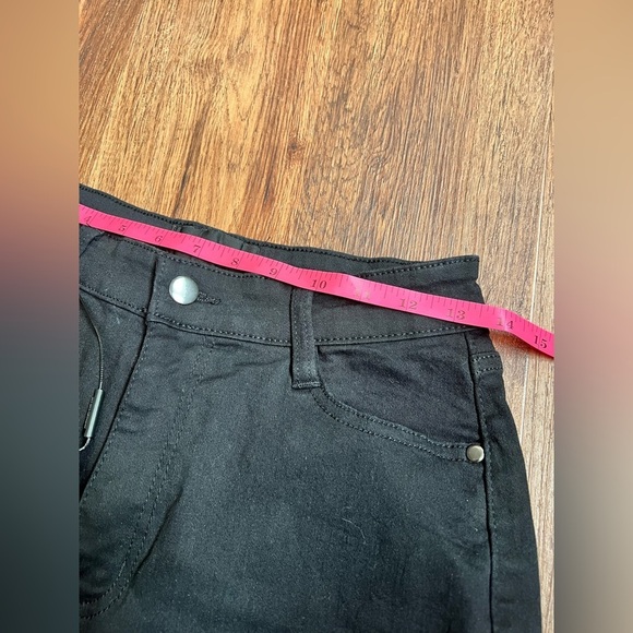 Fashion Nova Black Flare & Wide Leg Jeans size 9 - Picture 7 of 9